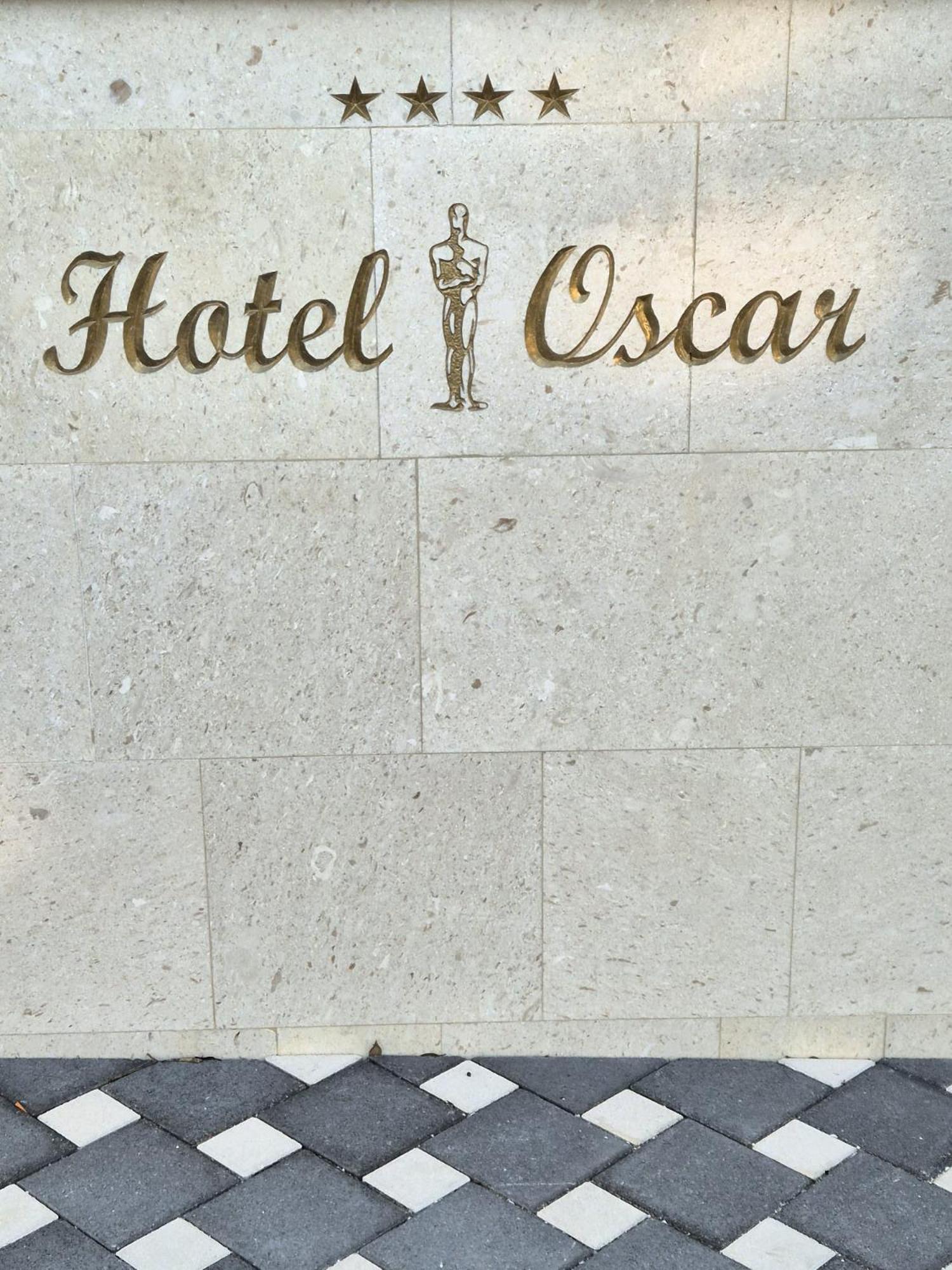 Hotel Oscar Kaštela エクステリア 写真